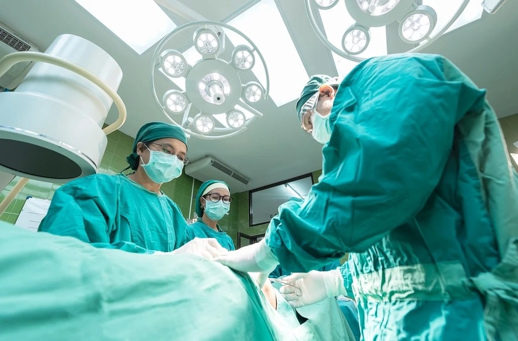 L'utilisation des robots en chirurgie